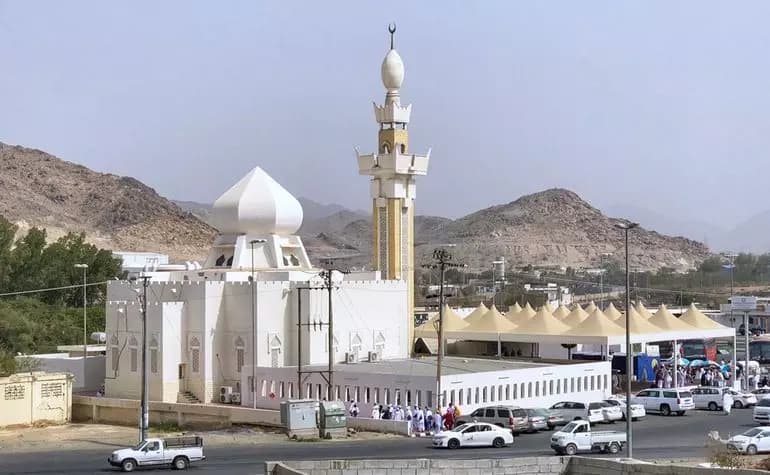January 15 Days Umrah Package 2027 — photo 3
